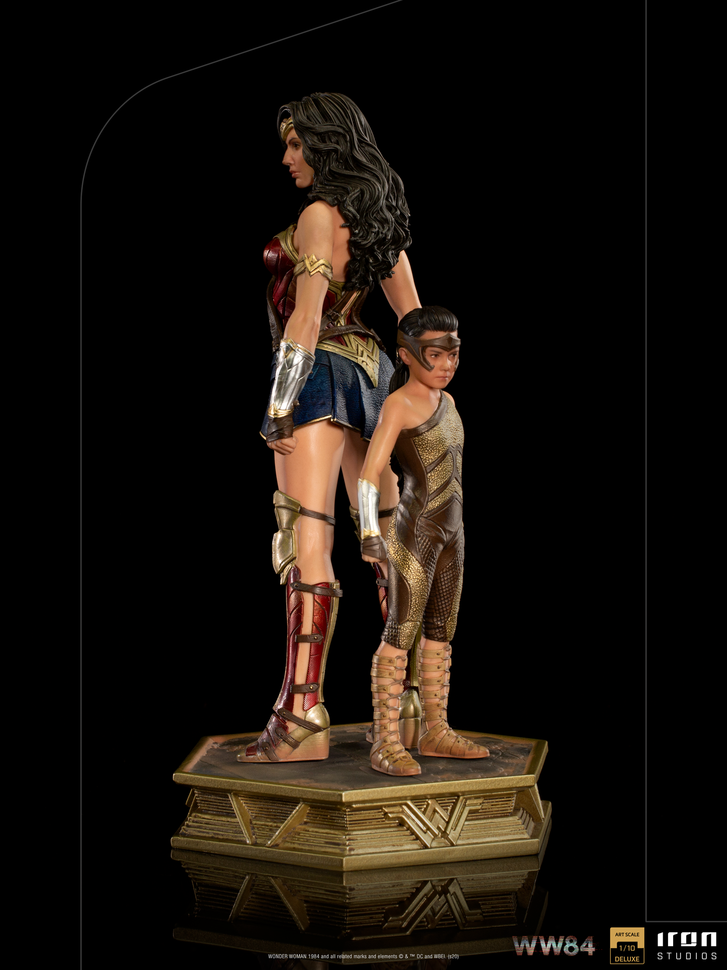 Iron Studios: Wonder Woman WW84 Deluxe 1/10 Art Scale | Coleccionables DC
