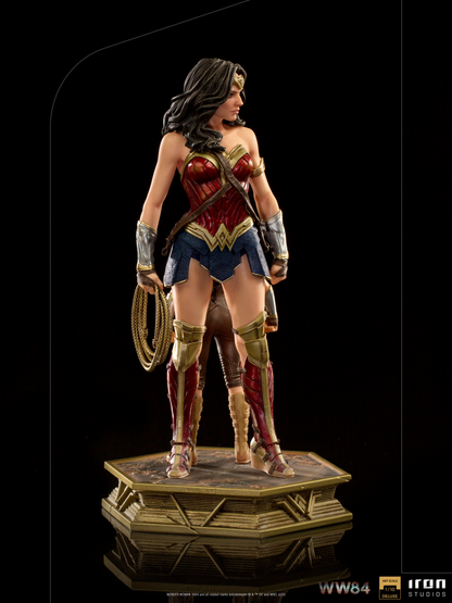 Iron Studios: Wonder Woman WW84 Deluxe 1/10 Art Scale | Coleccionables DC